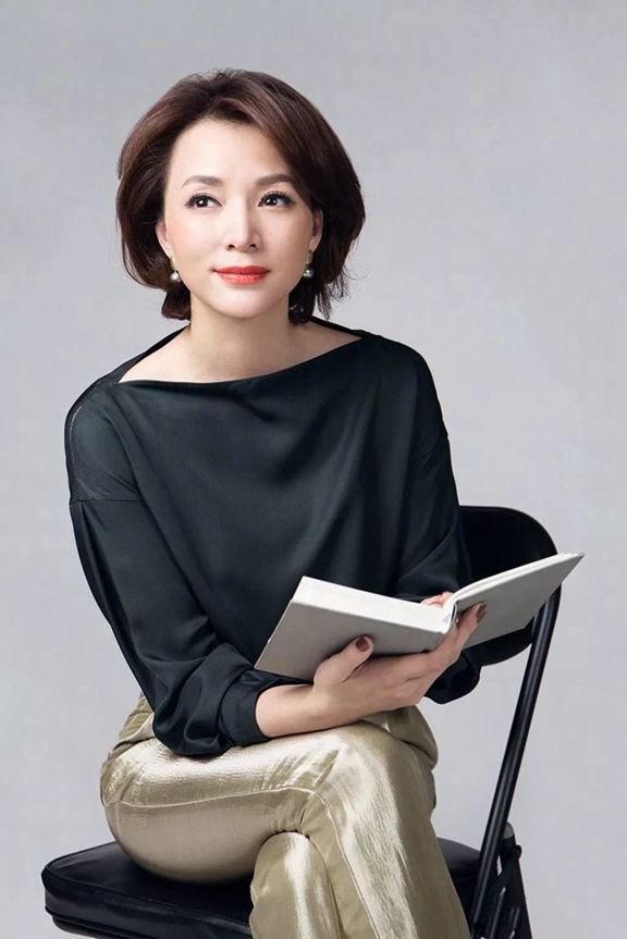 董卿：你若好到毫无保留，对方就敢坏到肆无忌惮 图1
