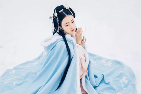 从一个女人看她背后的男人，准！ 图1