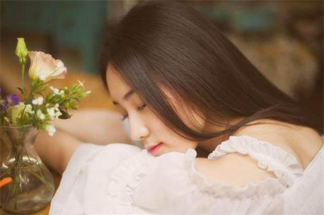 最打动人心的说说心情语录,句句说到心坎 图7