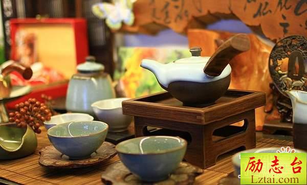 茶馆读后感600字范文欣赏