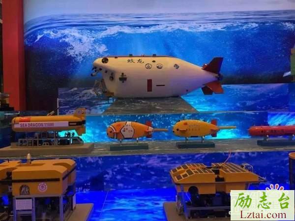 集团骨干参观庆祝改革开放40周年展览观后感800字