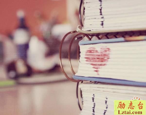 命中无你的伤感心酸语录：感情不是付出就会有结果