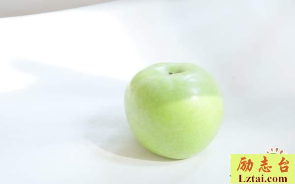 怀念青春年少的句子情感说说:生活最终还是柴米油盐酱醋茶啊