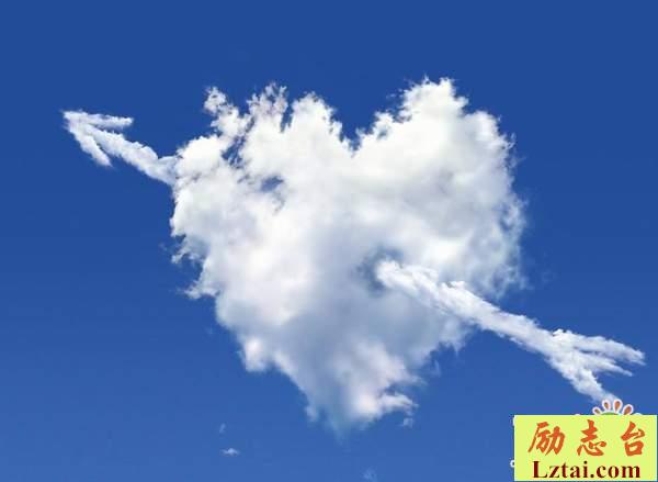 感情结束了说说简短心情语录：你会爱了，但是你也不爱我了
