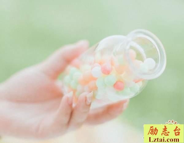 追寻人生的意义说说心情语录：不要辜负自己和他人的期待