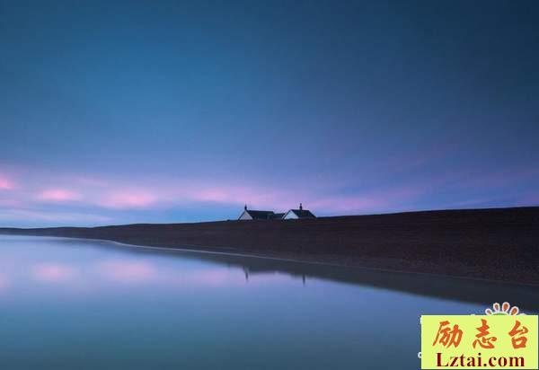 笑着流泪无奈的说说心情感悟孤独经典语录大全