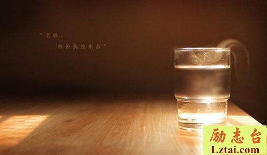 与春天有关高一作文1000字 图1