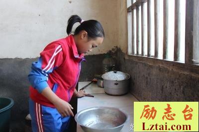 女孩是什么做成的？