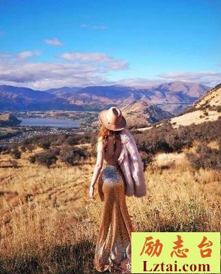 他同时被3个女人爱着……看完我变成了一个柠檬精～