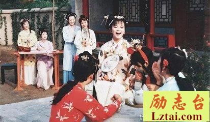  一定要逼自己看懂《红楼梦》