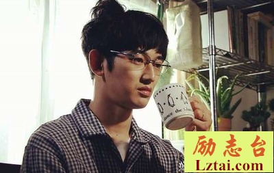2005年，还没有人用「直男」这个词。