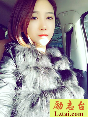 你怎么和朋友圈里长得不一样。