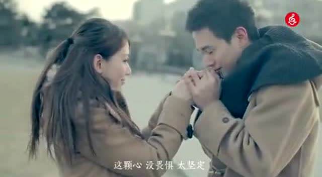 全世界宣布爱你歌词